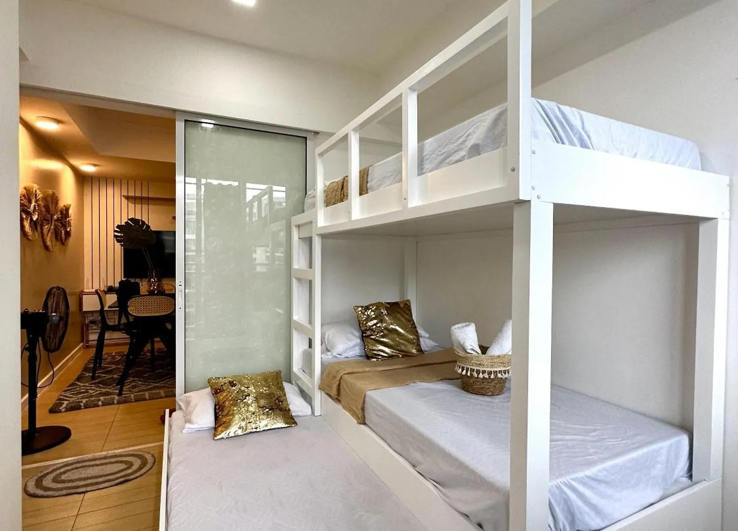 The Bahamas & Maldives Suites At Azure Residences Paranaque 15 Mins Manila Airport T3 Apartment